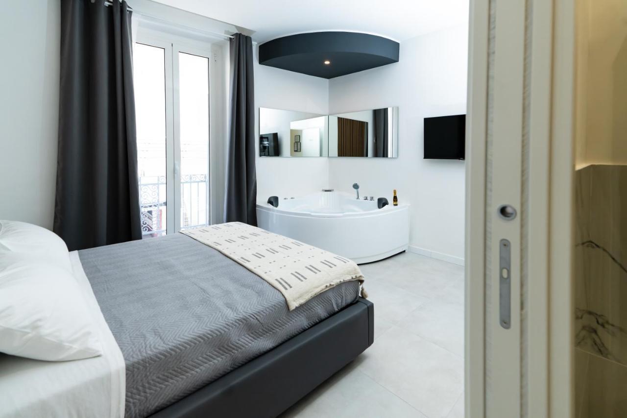 Pane E Pomodoro Bed & Breakfast Bari Dış mekan fotoğraf