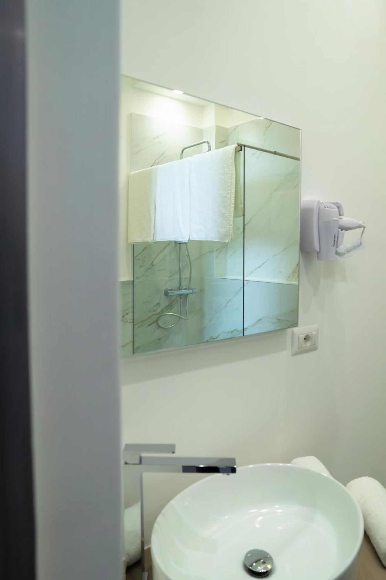 Pane E Pomodoro Bed & Breakfast Bari Dış mekan fotoğraf